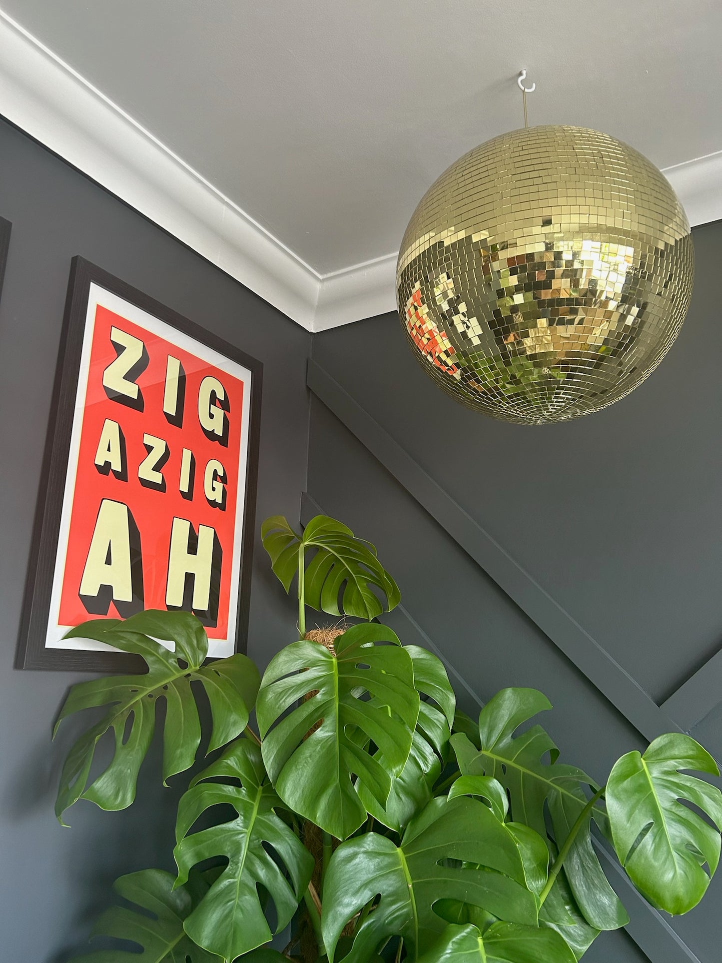 'ZIG A ZIG AH' framed print
