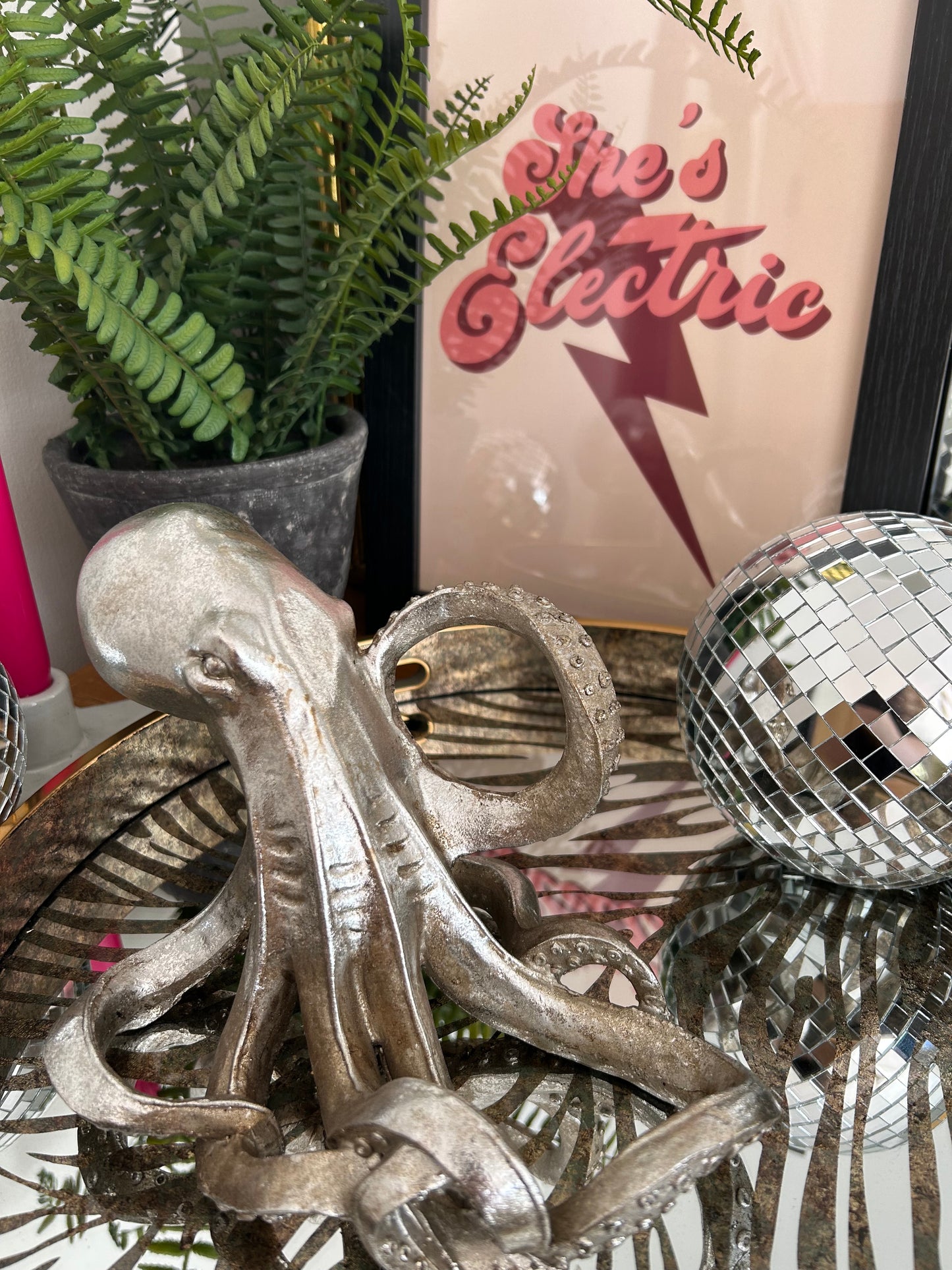 Silver octopus wine holder