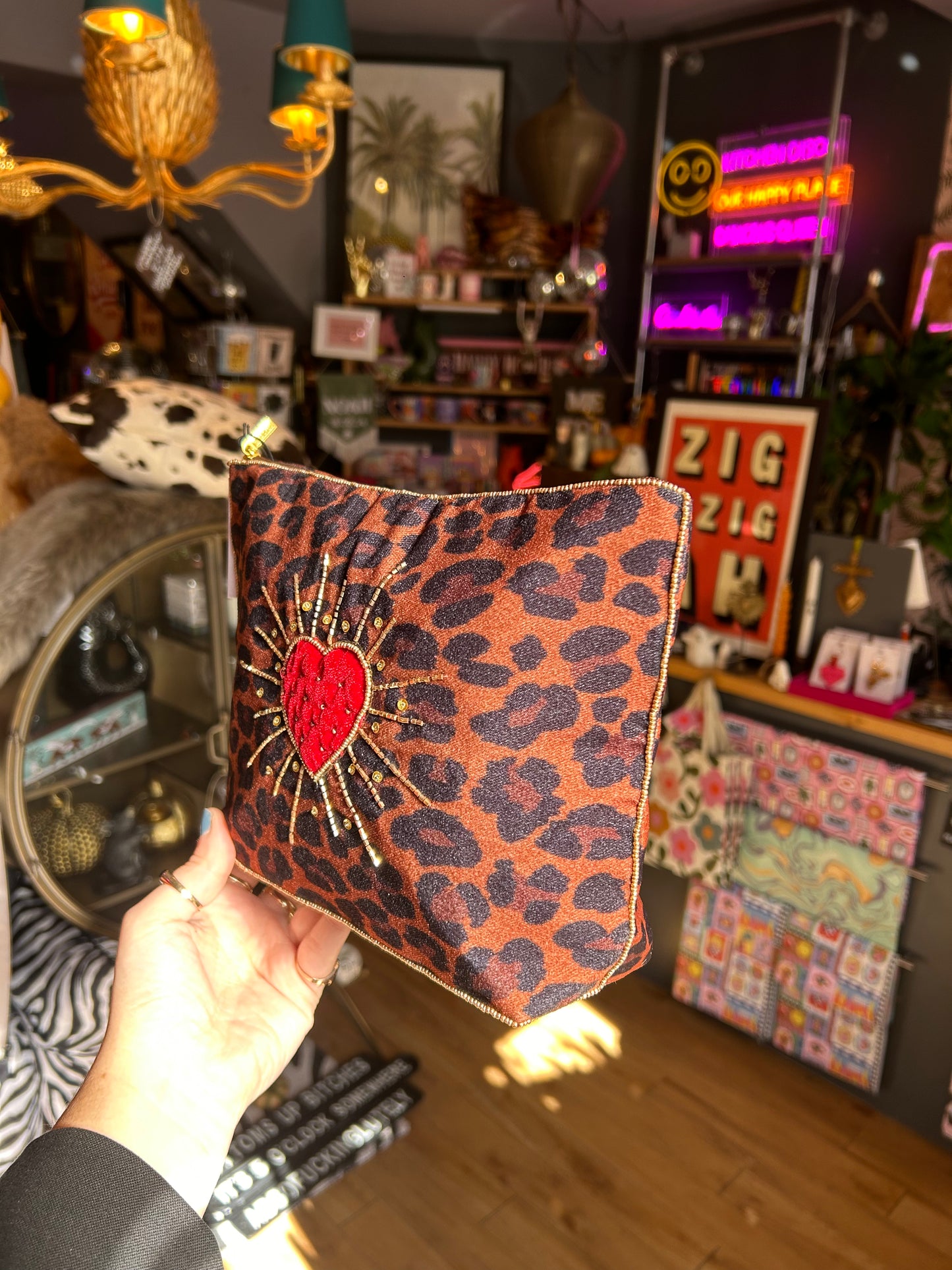 Leopard Bursting Heart Large Pouch