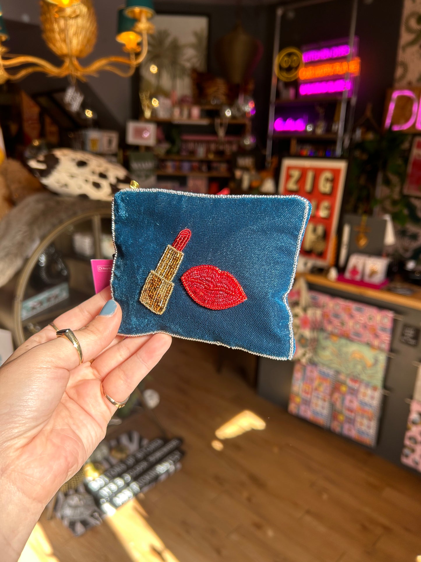 Lipstick and Lips Pouch