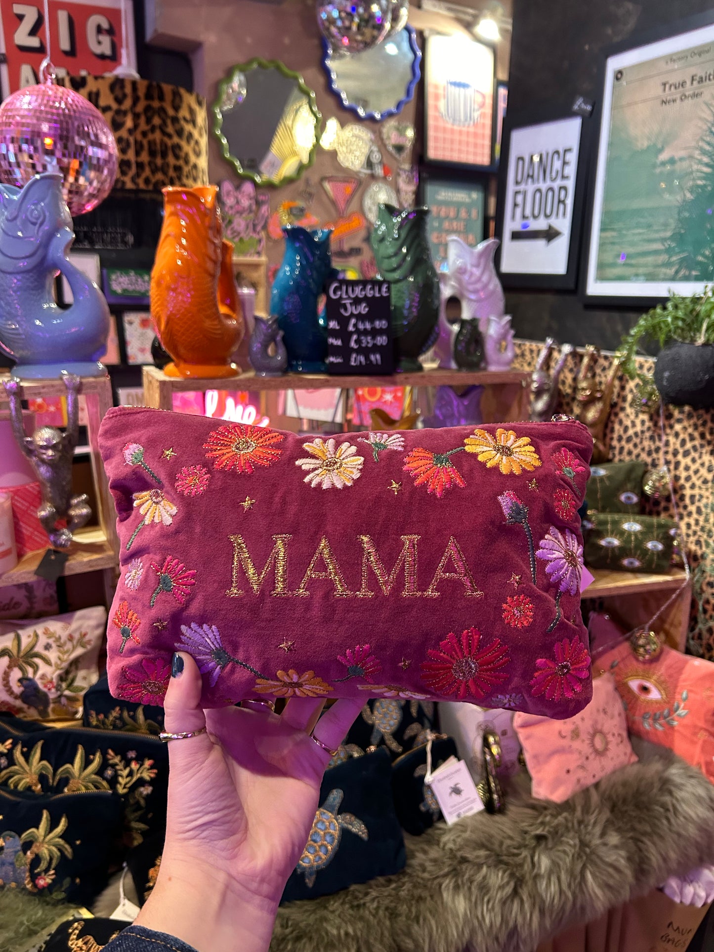 Elizabeth Scarlett MAMA Everyday Pouch