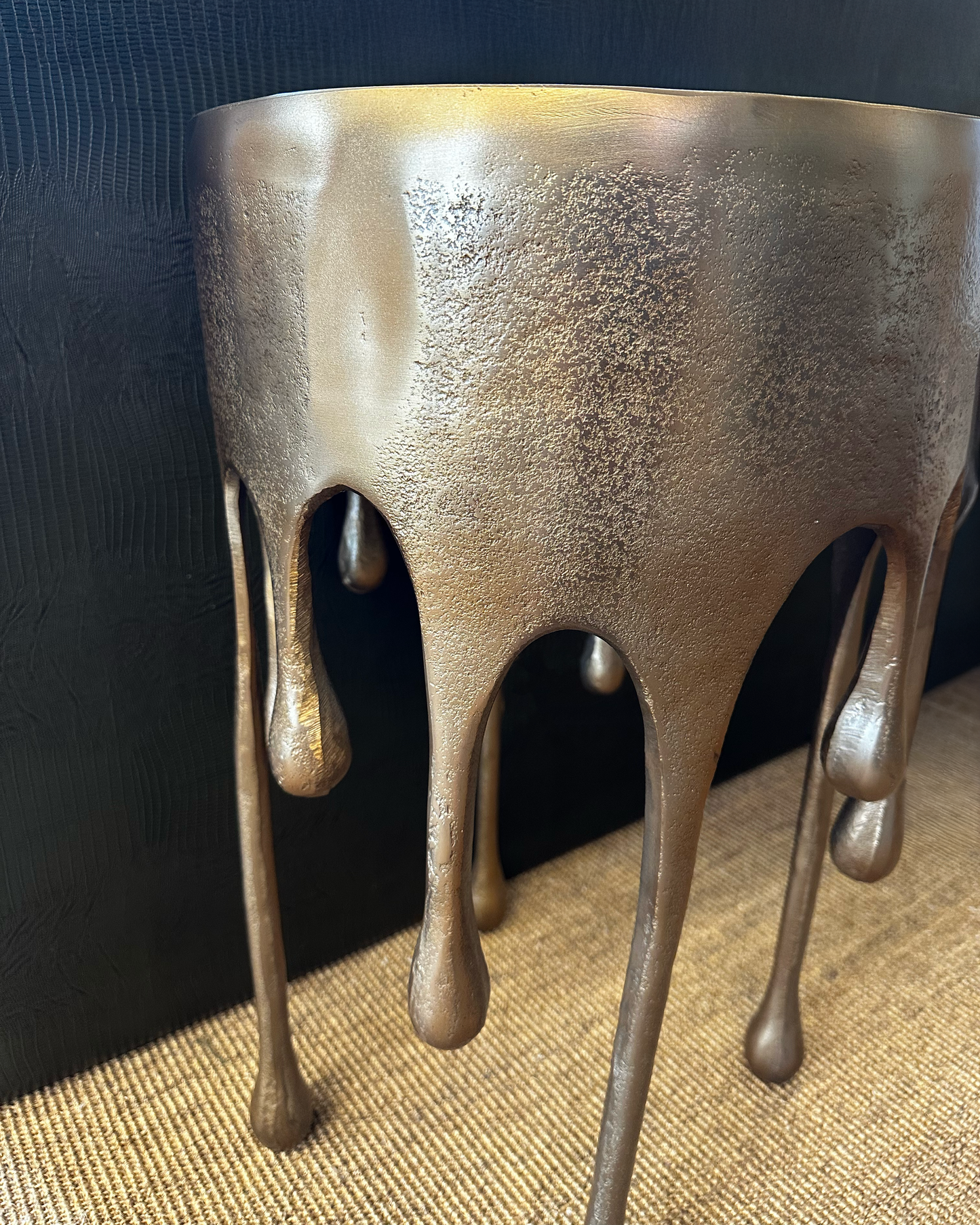 Gold Drip Round Table