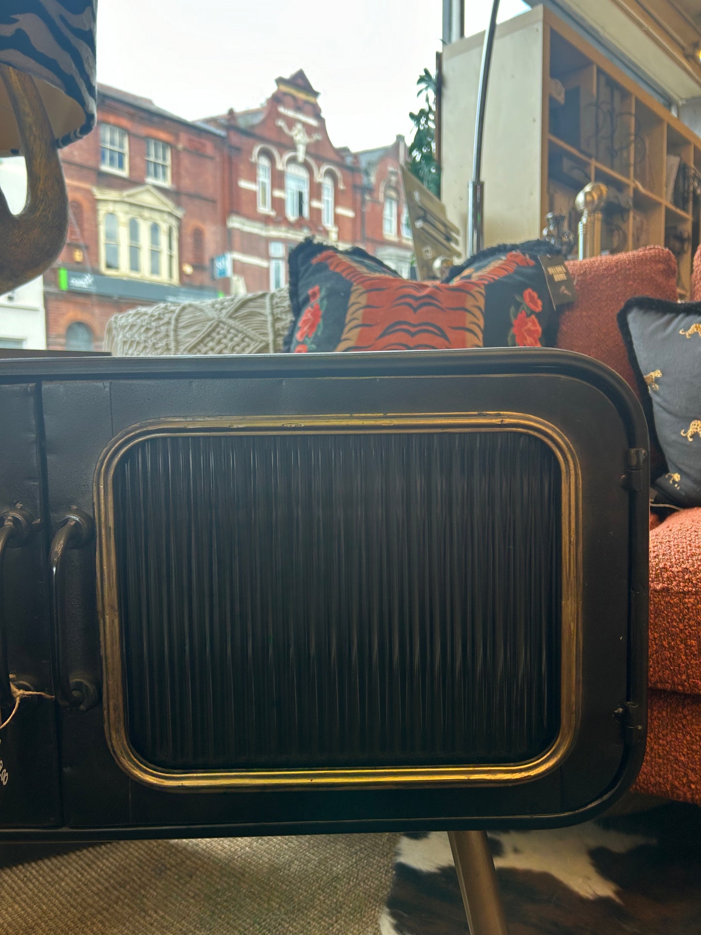 Retro Cabinet