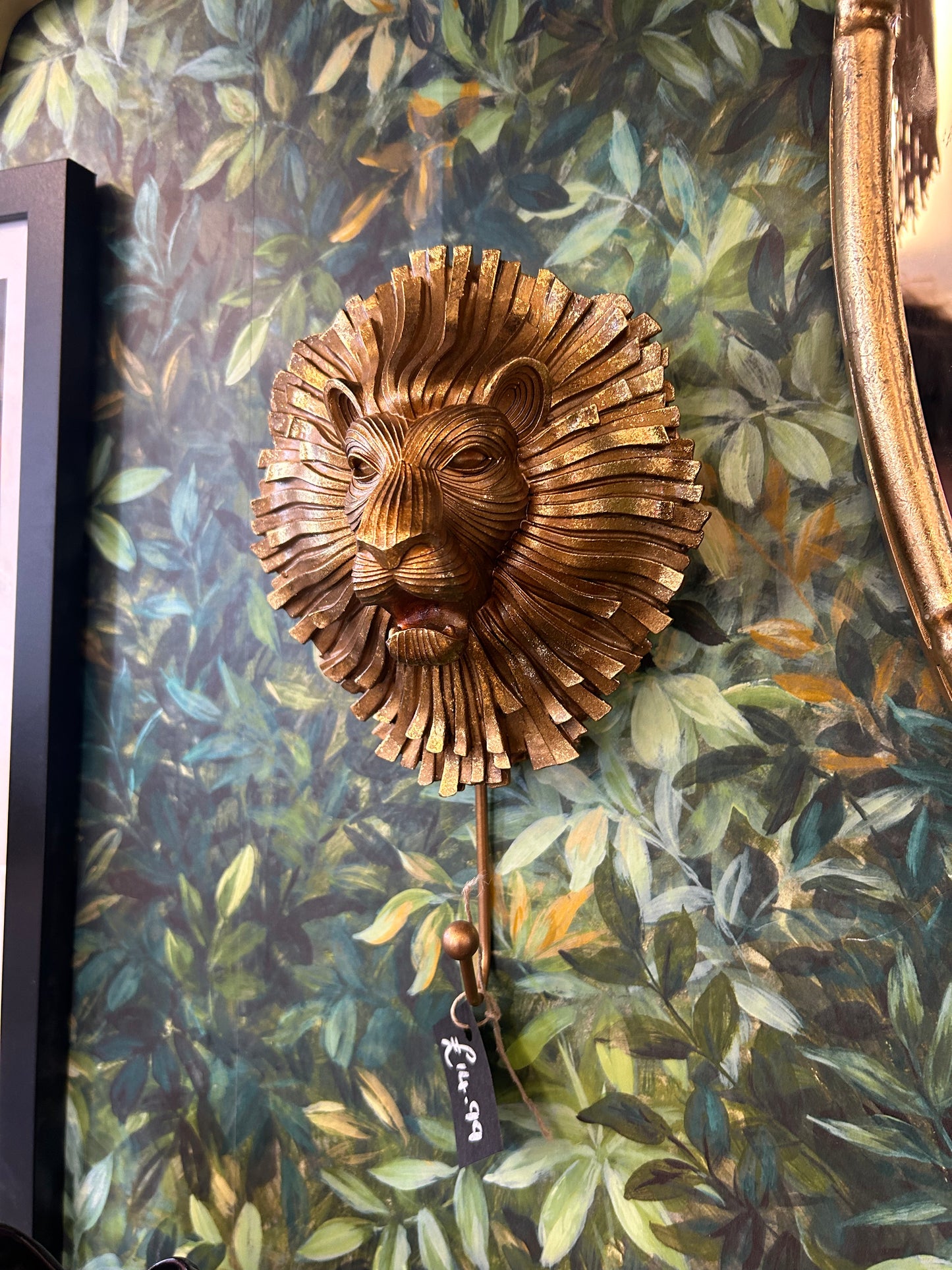 Gold Lion Hook