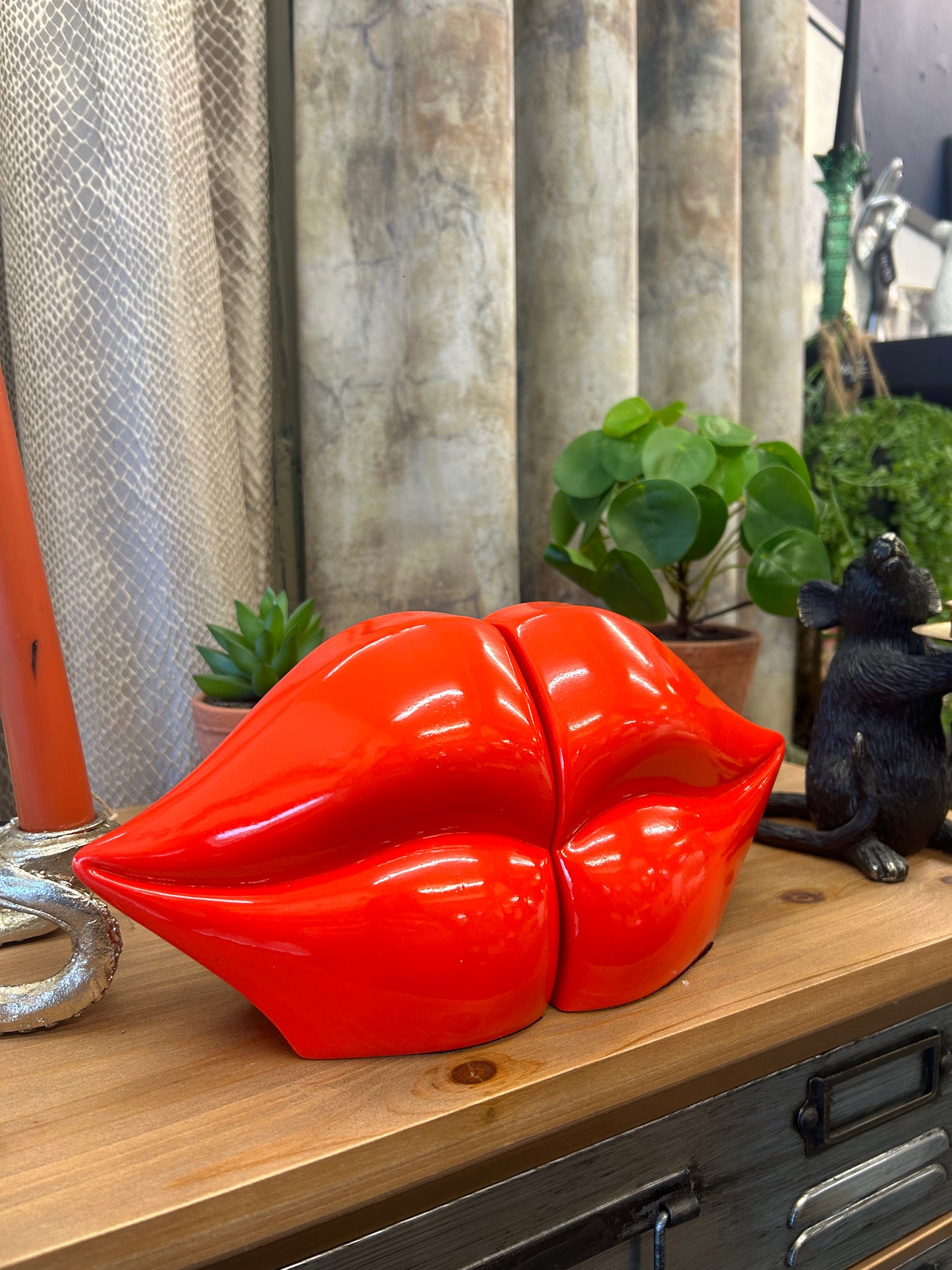 Red Lips Bookends