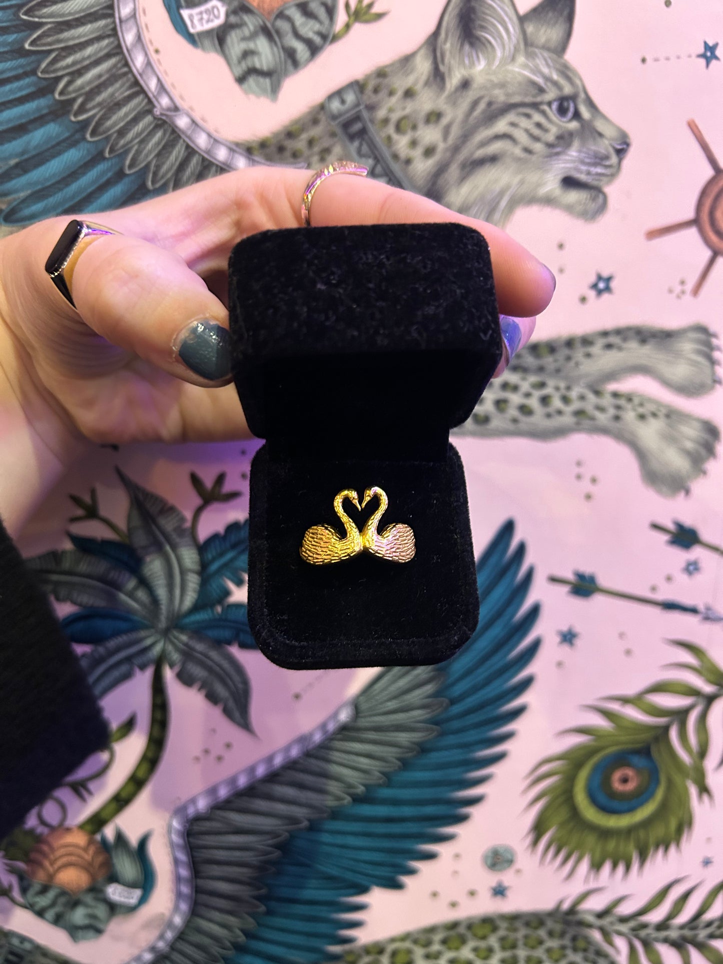 Swan Ring