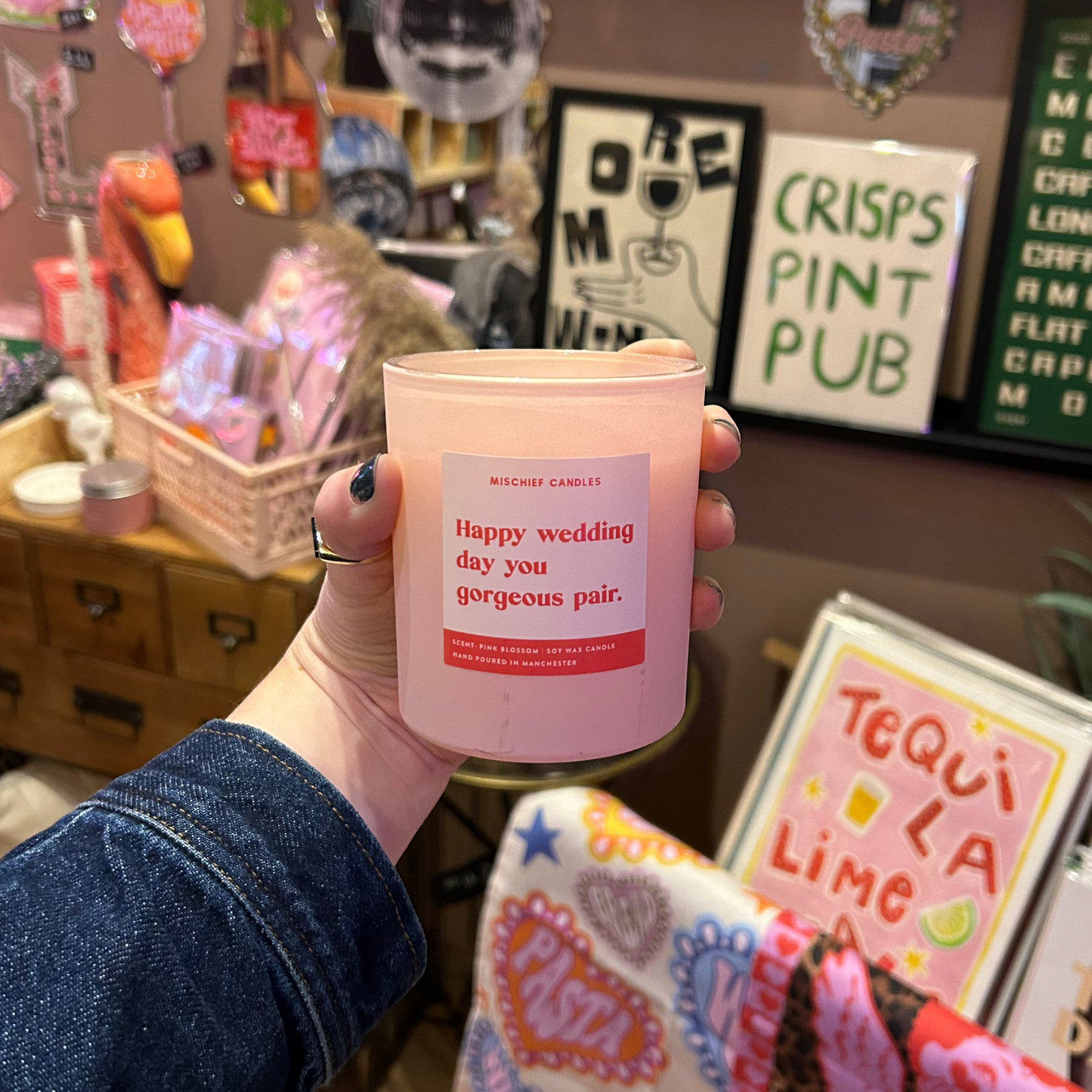 'Happy wedding day you gorgeous pair' Candle