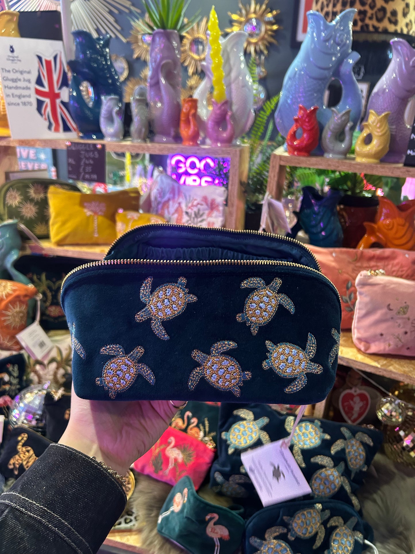 Elizabeth Scarlett Open Flat Make Up Bag - Turtle
