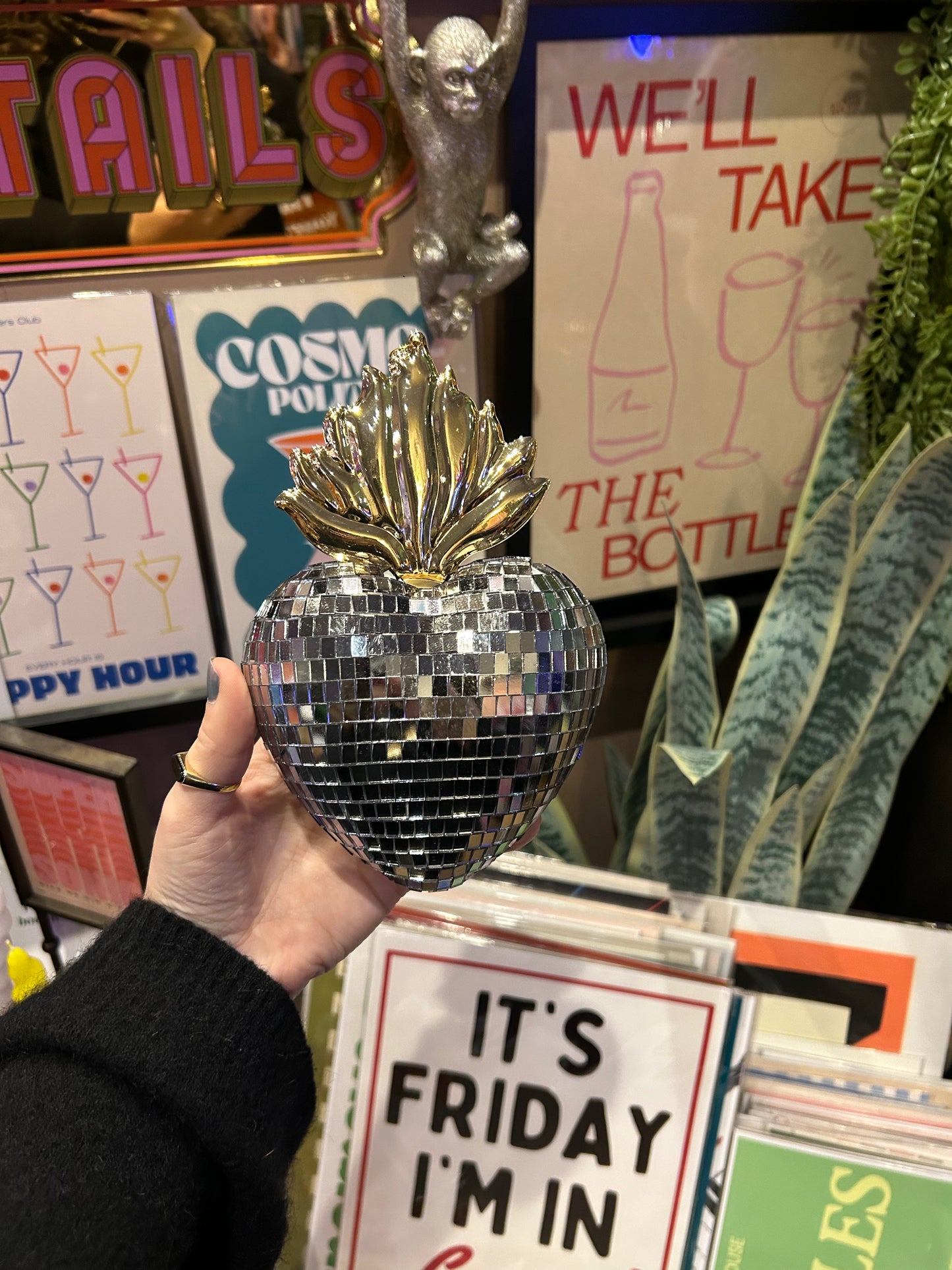 Hanging Mirrored Sacred Heart - Pewter