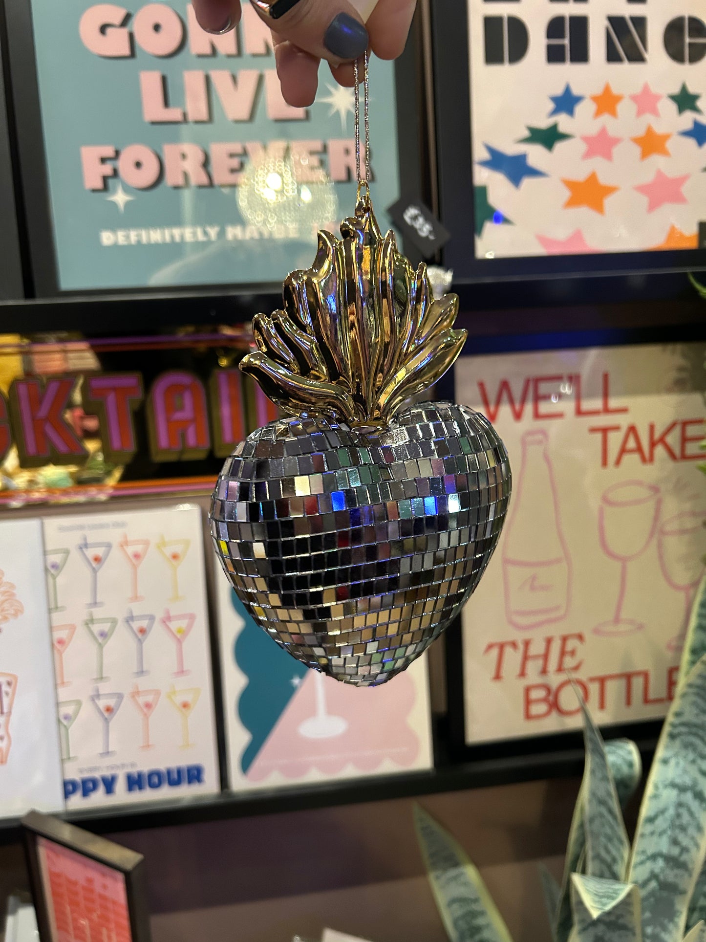 Hanging Mirrored Sacred Heart - Pewter