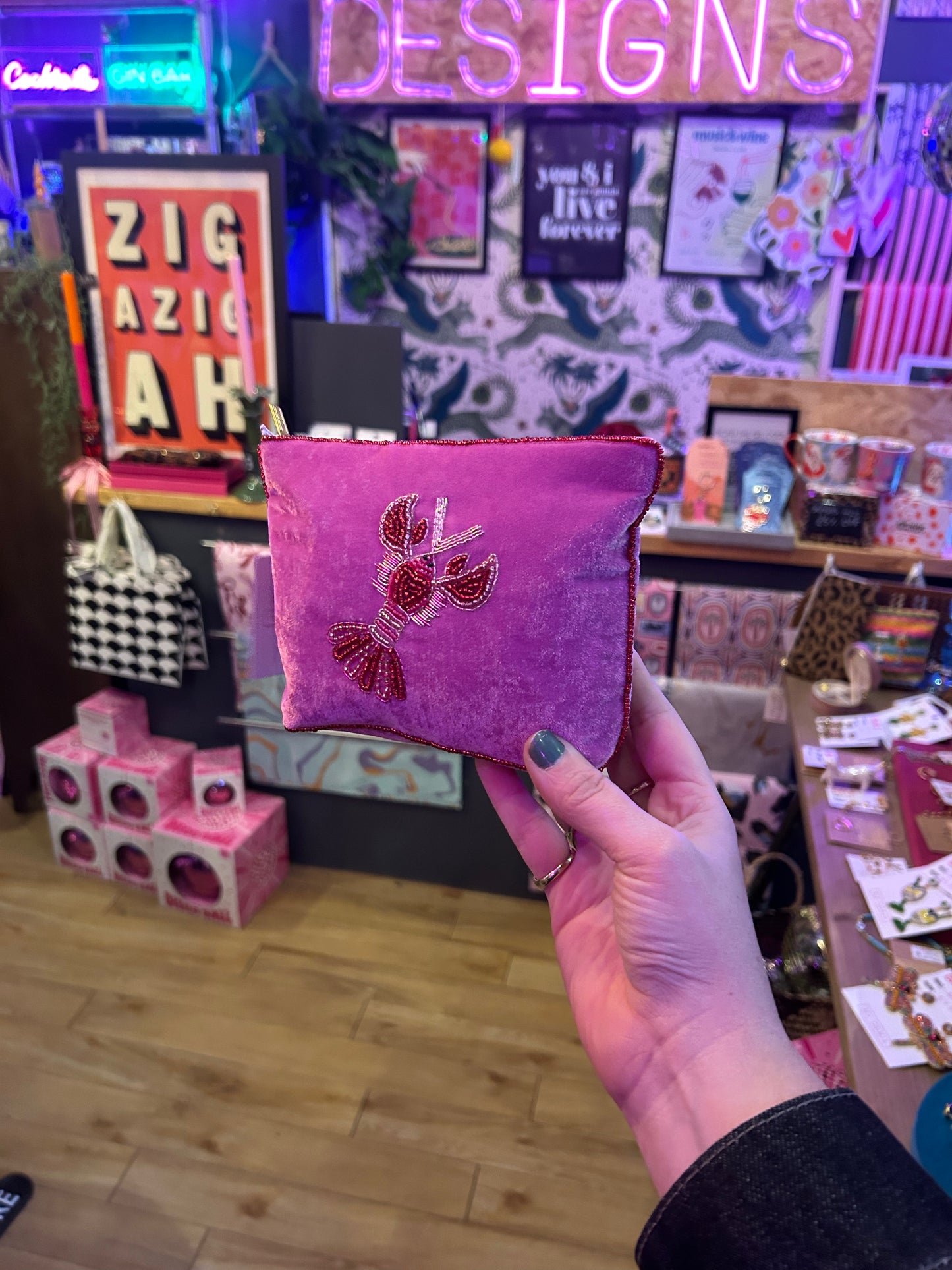 Lobster Medium Pouch