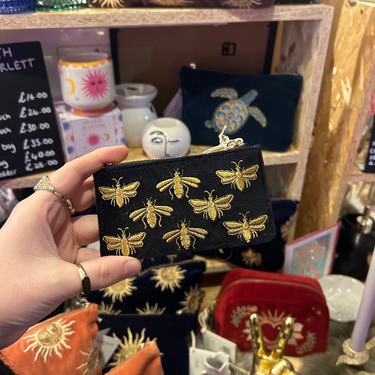 Elizabeth Scarlett Honey Bee Card holder