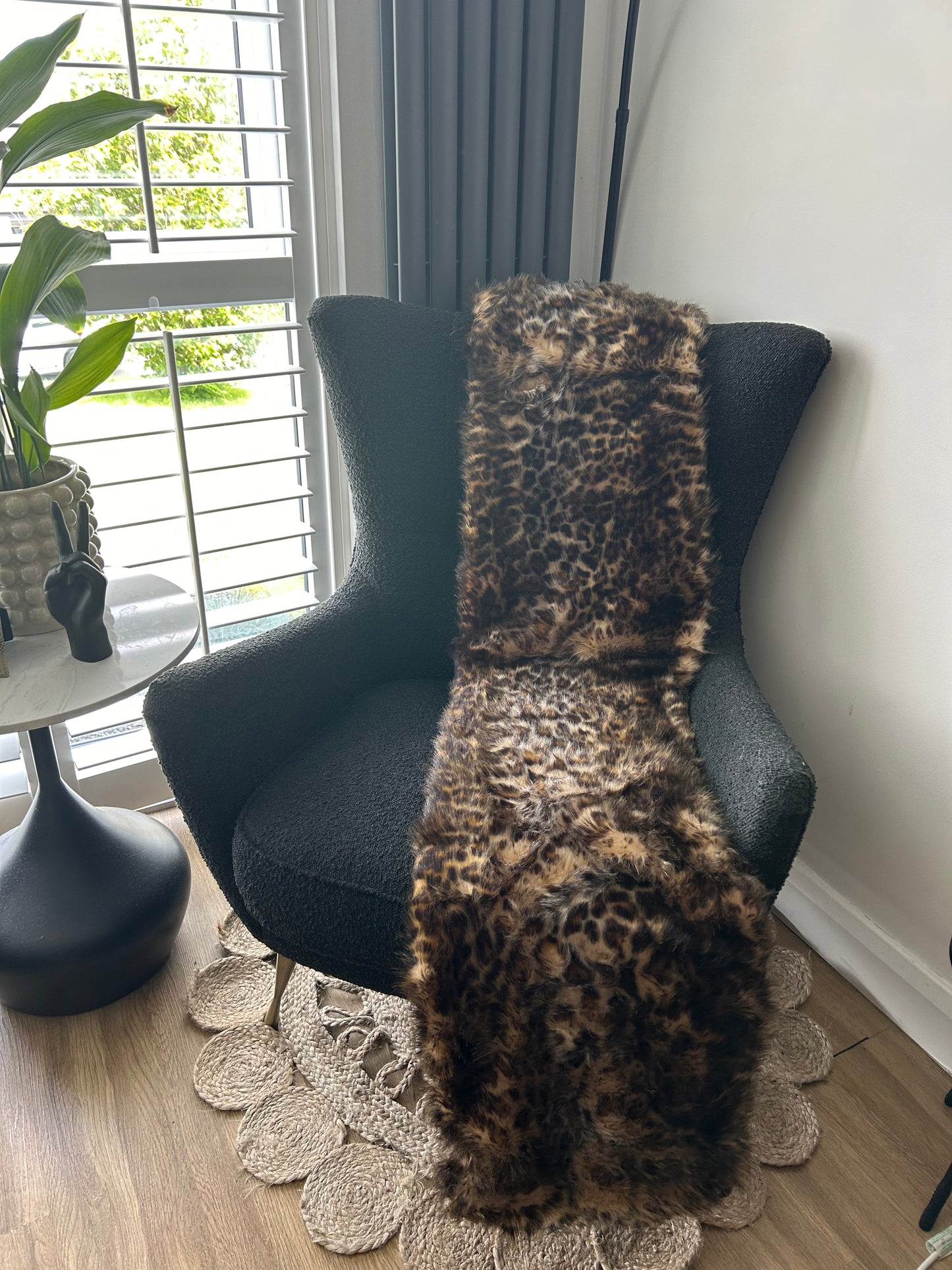 Light Leopard Print Faux Fur Throw