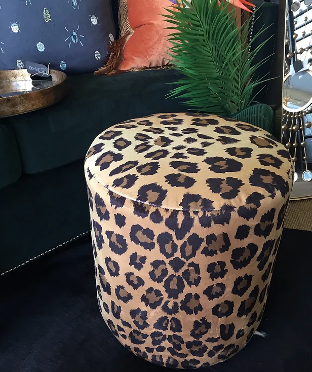 Animal print round stool