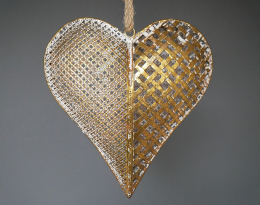 Decorative hanging heart