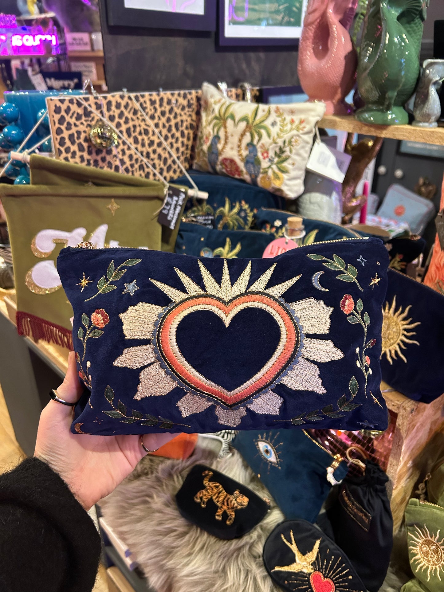 Elizabeth Scarlett Navy Celestial Heart Everyday Pouch