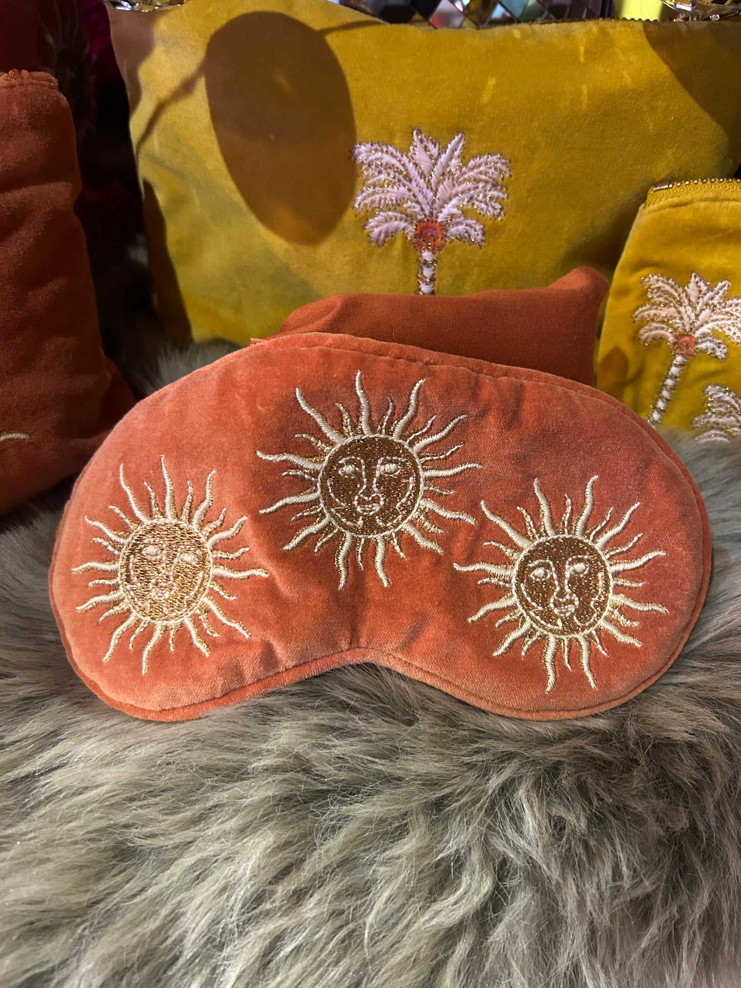 Elizabeth Scarlett Sun Goddess Eye Mask - Rust