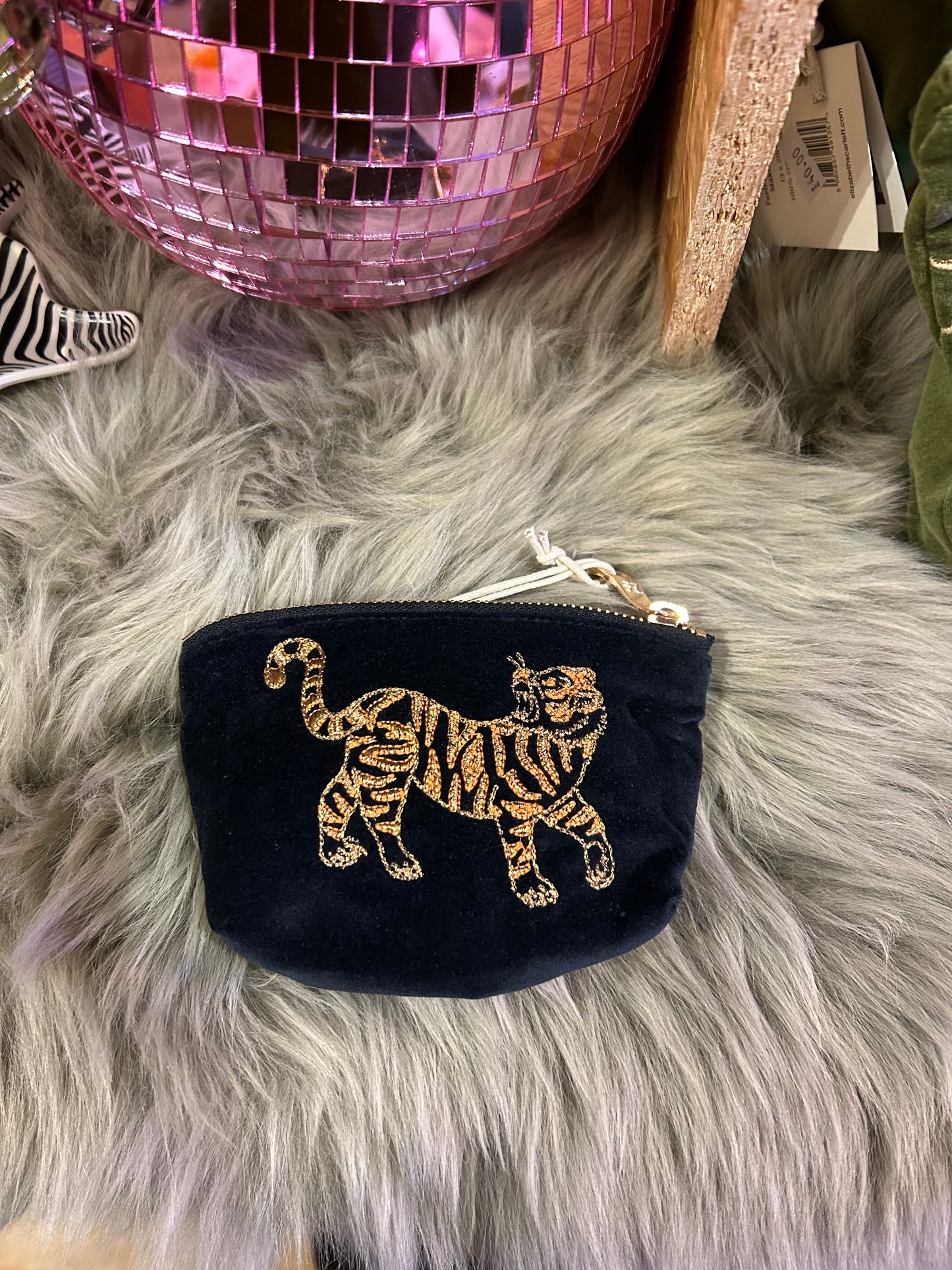 Elizabeth Scarlett Wild Tiger Coin Purse